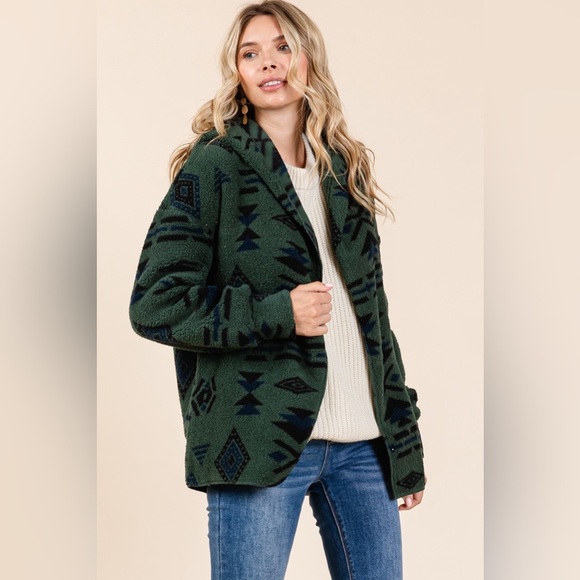 New In Womens AZTEC TRIBAL PRINT HOODED OVERSIZE FLEECE Cardigan | NEW/NWT!! - Picture 3 of 10